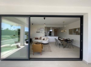 Stylish 3 bedroom first floor apartment in boutique complex 