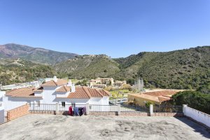 Encanto andaluz con vistas panorámicas en Benahavís
