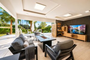 LUXURY