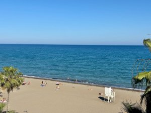 Beachfront Apartment with Panoramic Mediterranean Sea Views – Estepona