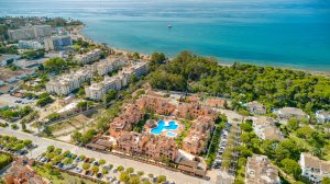 Stunning south-facing , four bedroom, duplex penthouse, located in a sought-after community of Estepona