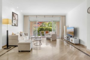 Ground Floor Apartment with Private Garden Just Moments from the Beach